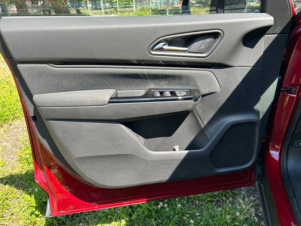 new 2025 Honda Prologue car, priced at $50,388