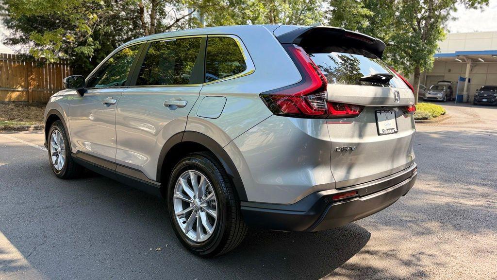 used 2025 Honda CR-V car, priced at $34,923