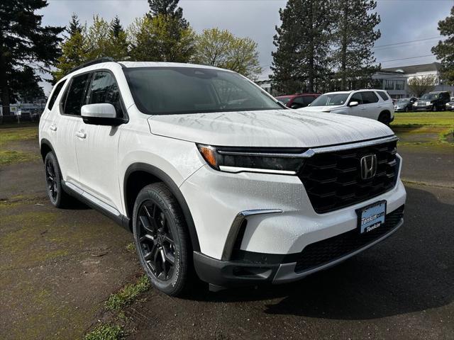 new 2025 Honda Pilot car, priced at $49,578