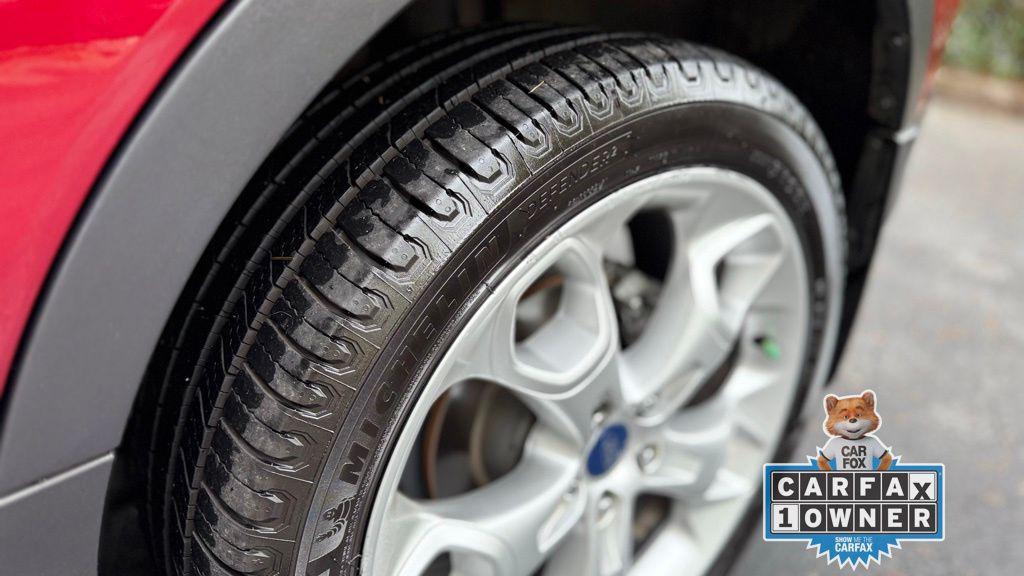 used 2015 Ford Escape car, priced at $12,299