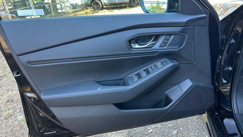 new 2025 Honda Accord Hybrid car, priced at $34,604