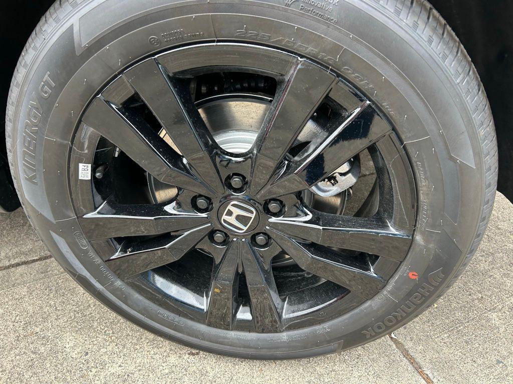 new 2026 Honda HR-V car, priced at $30,185