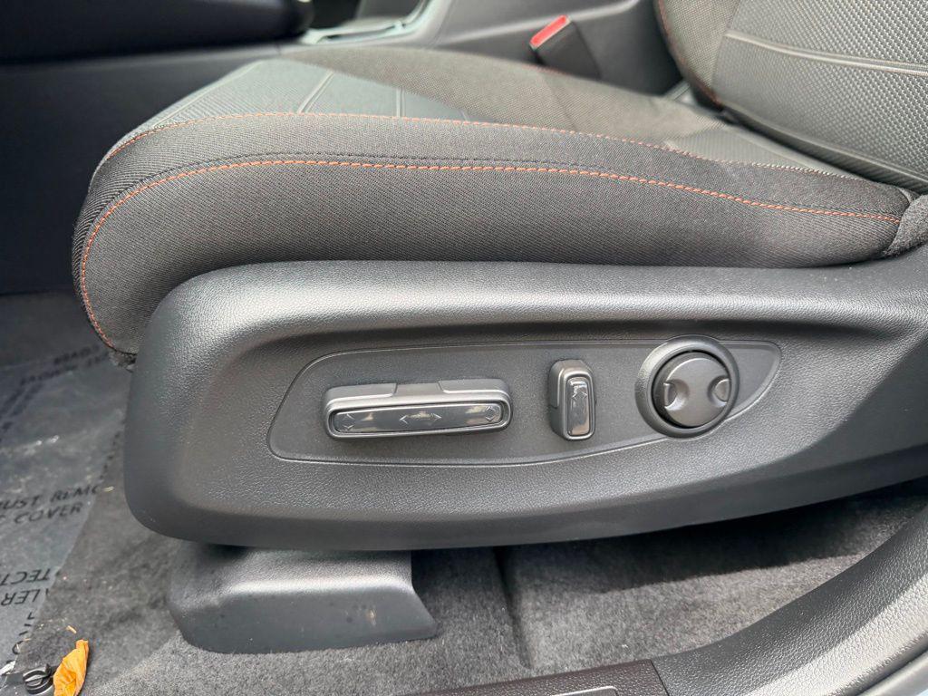 new 2026 Honda CR-V Hybrid car, priced at $37,620