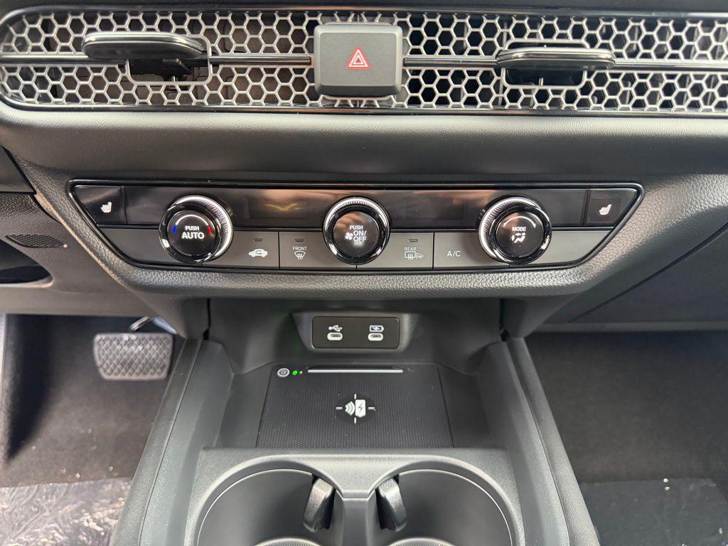 new 2026 Honda HR-V car, priced at $30,850