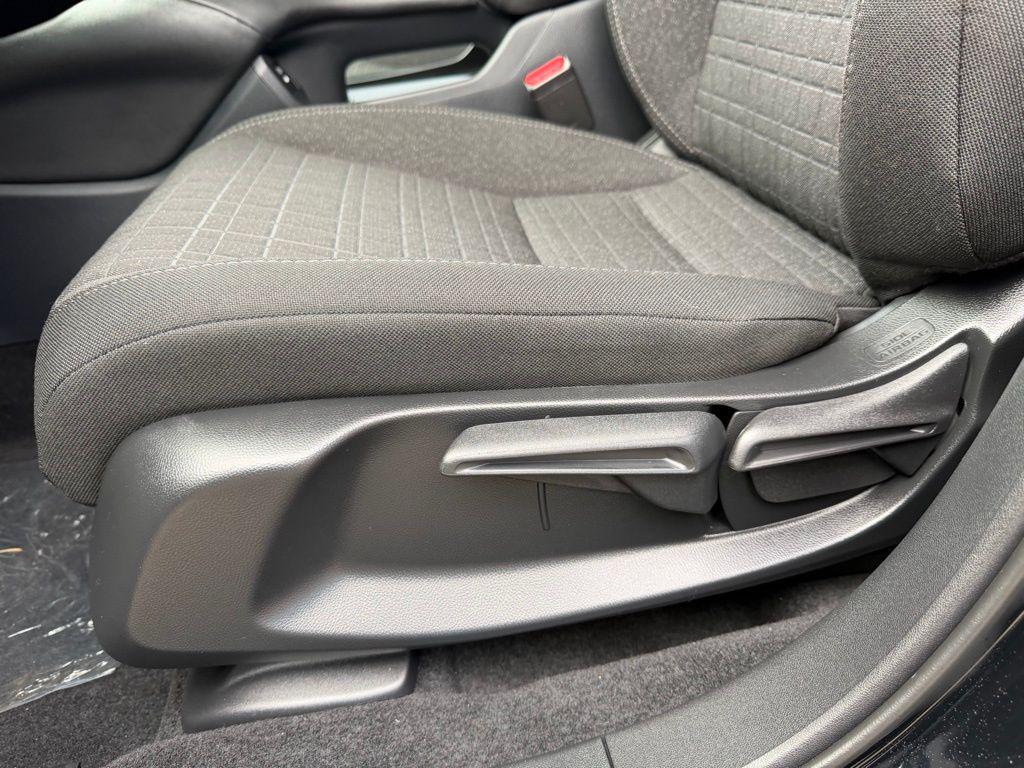 new 2026 Honda HR-V car, priced at $28,252