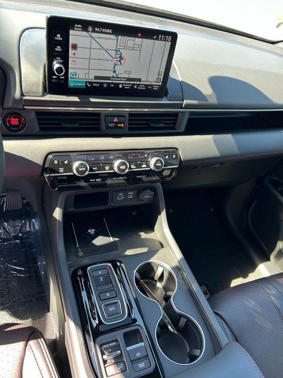 new 2025 Honda Pilot car, priced at $52,527