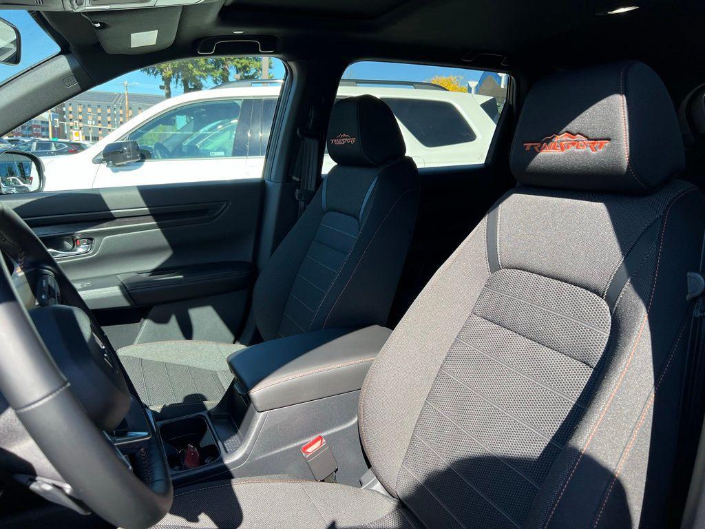 new 2026 Honda CR-V Hybrid car, priced at $40,705