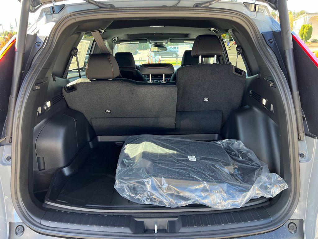 new 2026 Honda CR-V Hybrid car, priced at $40,705