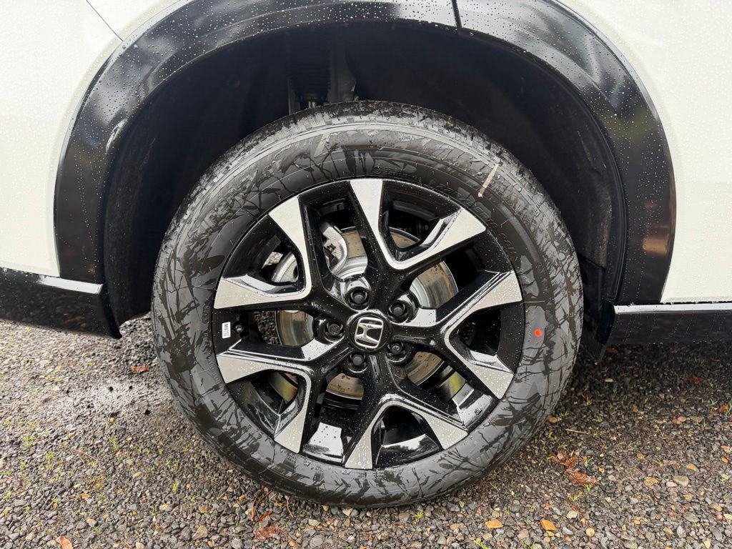 new 2026 Honda HR-V car, priced at $32,780