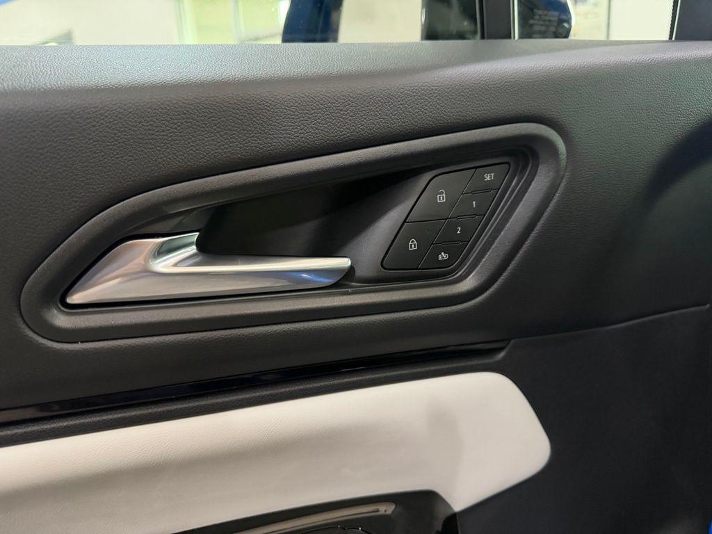 new 2025 Honda Prologue car, priced at $52,915