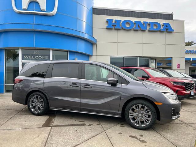 new 2025 Honda Odyssey car, priced at $46,355