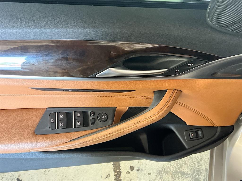 used 2019 BMW 540 car, priced at $25,000