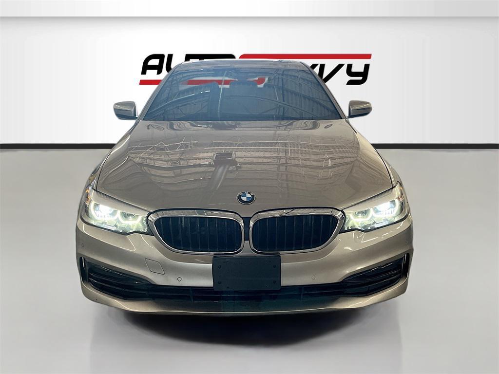 used 2019 BMW 540 car, priced at $25,000