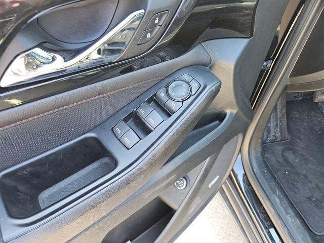 used 2023 Chevrolet Traverse car, priced at $30,000