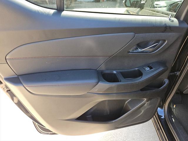 used 2023 Chevrolet Traverse car, priced at $30,000