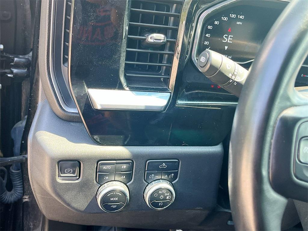 used 2023 GMC Sierra 1500 car, priced at $39,300