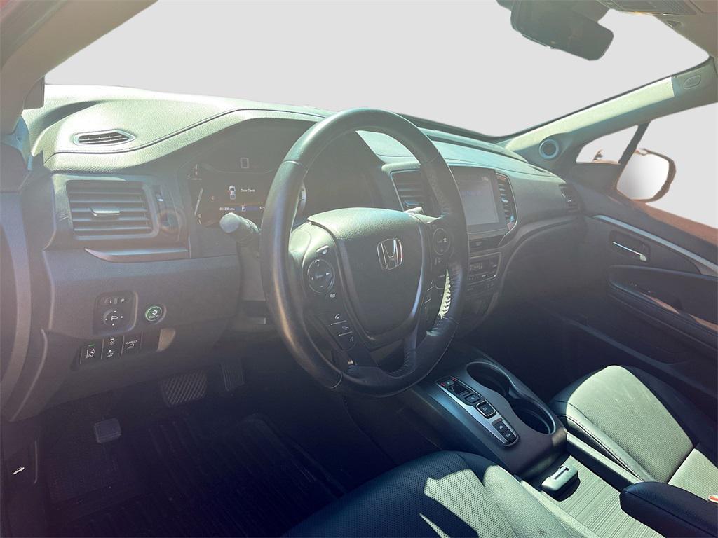 used 2023 Honda Ridgeline car, priced at $28,300