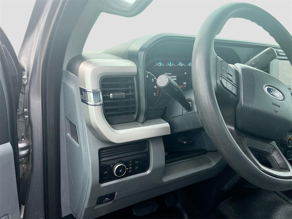 used 2024 Ford F-250 car, priced at $37,000