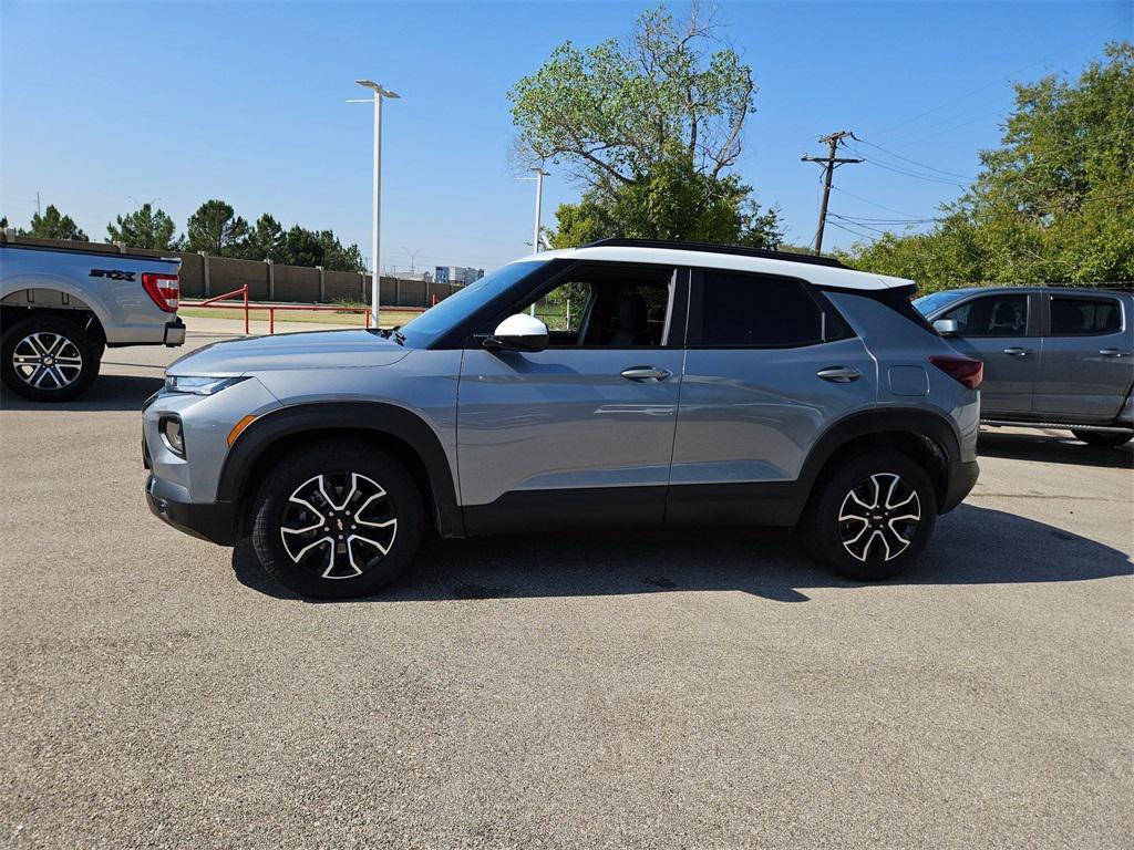 used 2023 Chevrolet TrailBlazer car, priced at $18,400