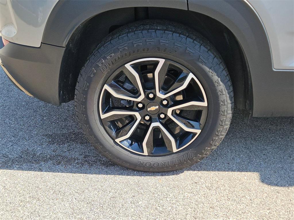 used 2023 Chevrolet TrailBlazer car, priced at $18,400