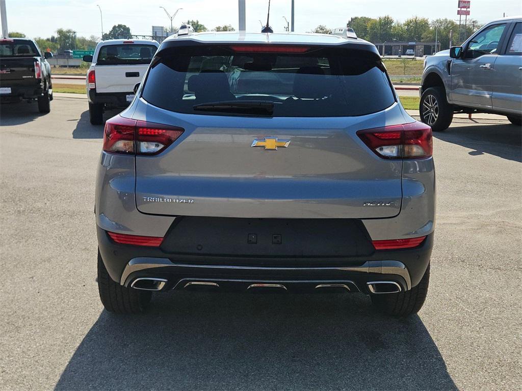 used 2023 Chevrolet TrailBlazer car, priced at $18,400