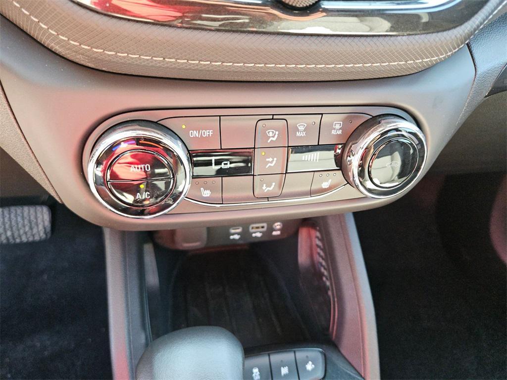 used 2023 Chevrolet TrailBlazer car, priced at $18,400