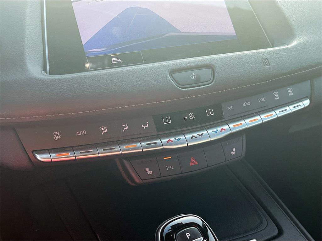 used 2021 Cadillac XT4 car, priced at $23,800