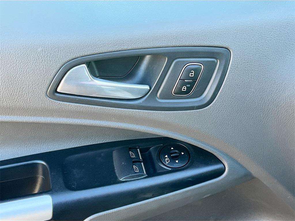 used 2023 Ford Transit Connect car, priced at $29,300
