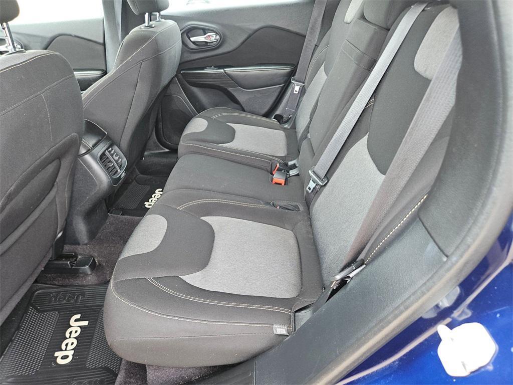 used 2016 Jeep Cherokee car, priced at $11,800