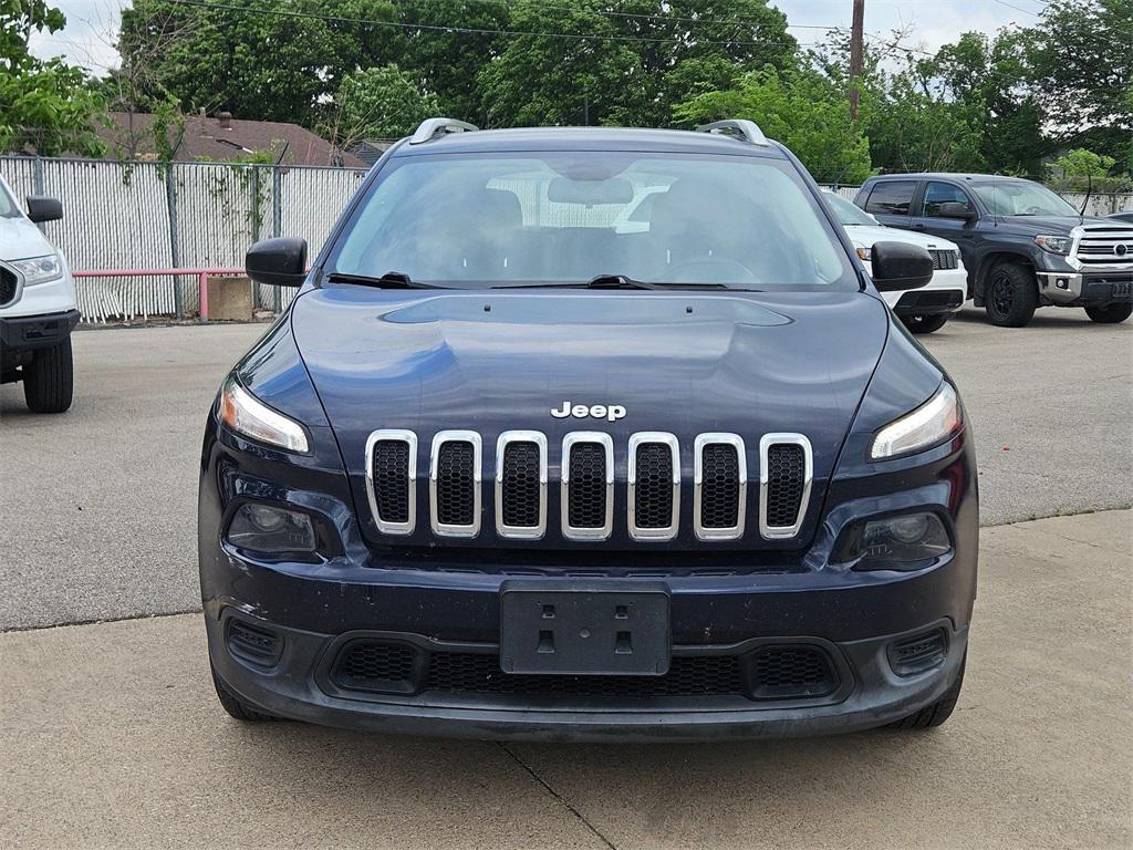 used 2016 Jeep Cherokee car, priced at $11,800
