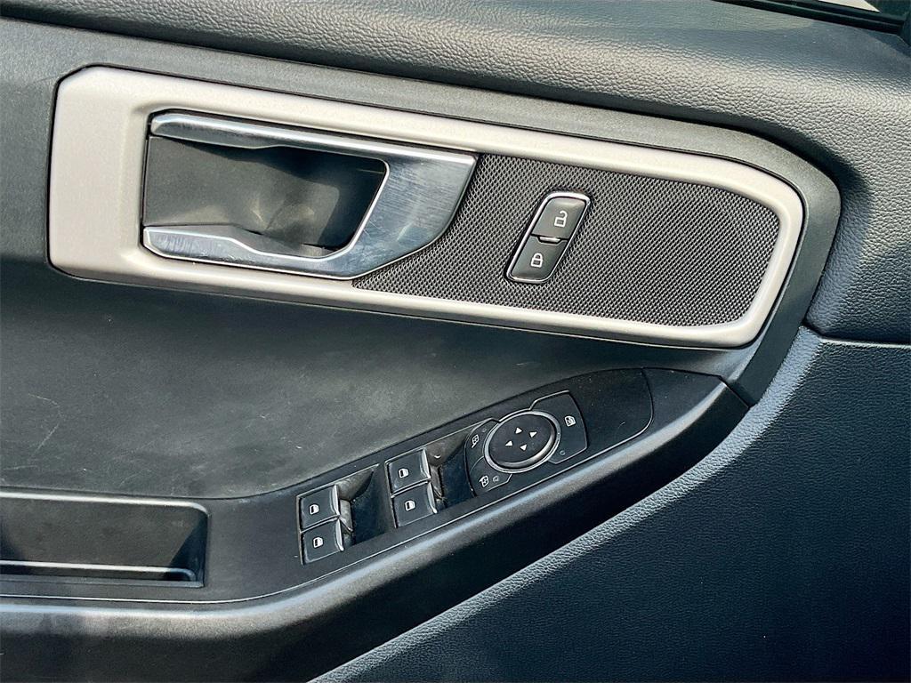 used 2021 Ford Explorer car, priced at $18,900