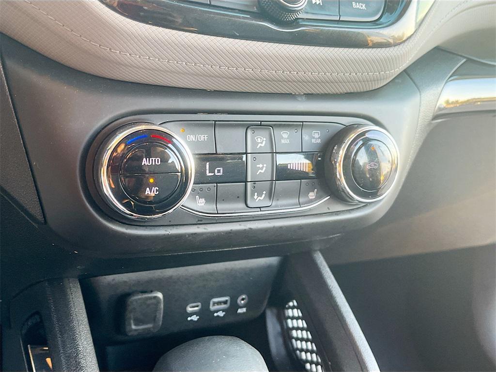 used 2021 Chevrolet TrailBlazer car, priced at $15,000