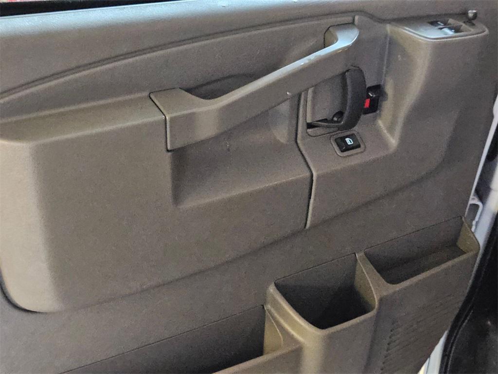 used 2023 GMC Savana 3500 car, priced at $26,500