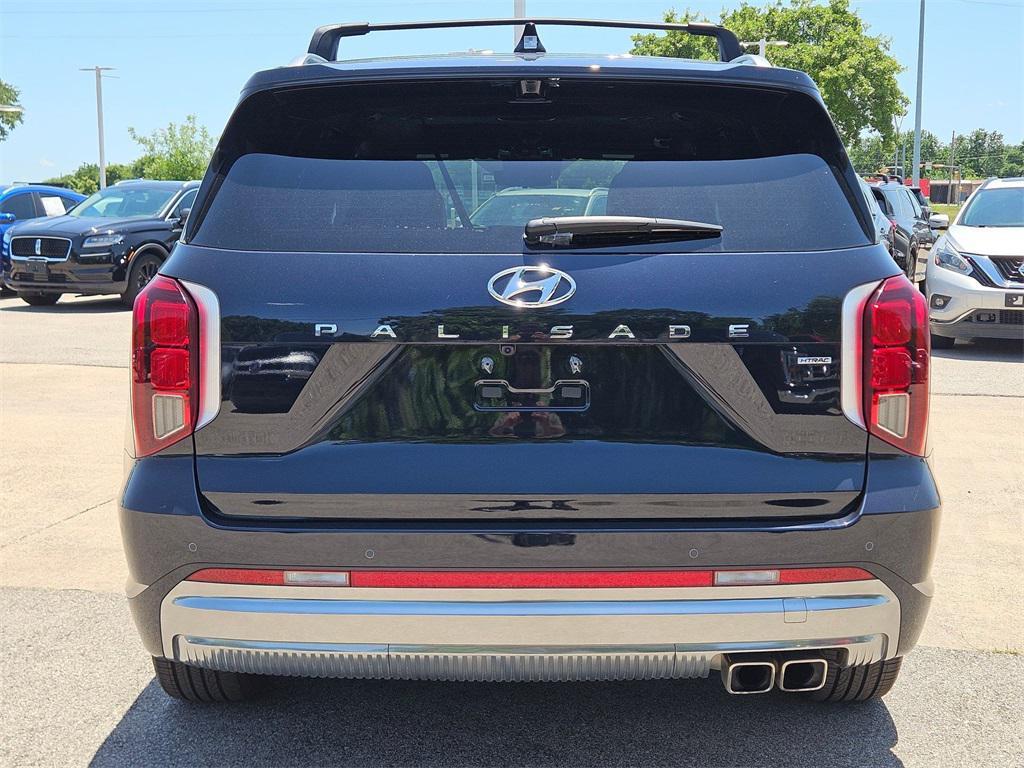 used 2024 Hyundai Palisade car, priced at $37,500