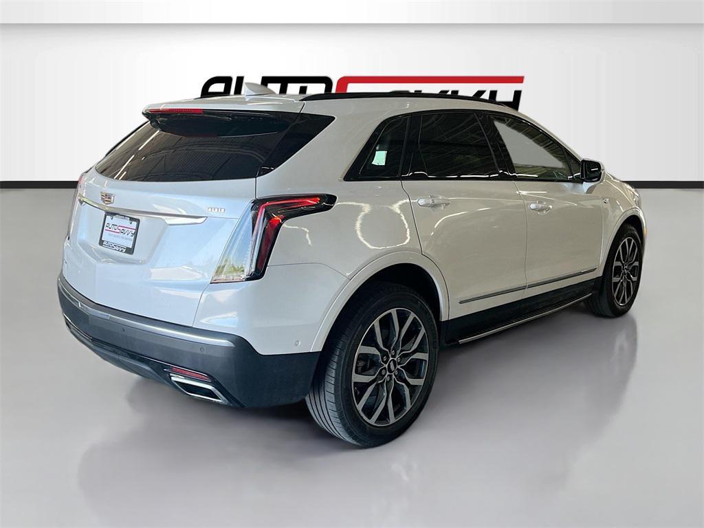 used 2021 Cadillac XT5 car, priced at $29,500