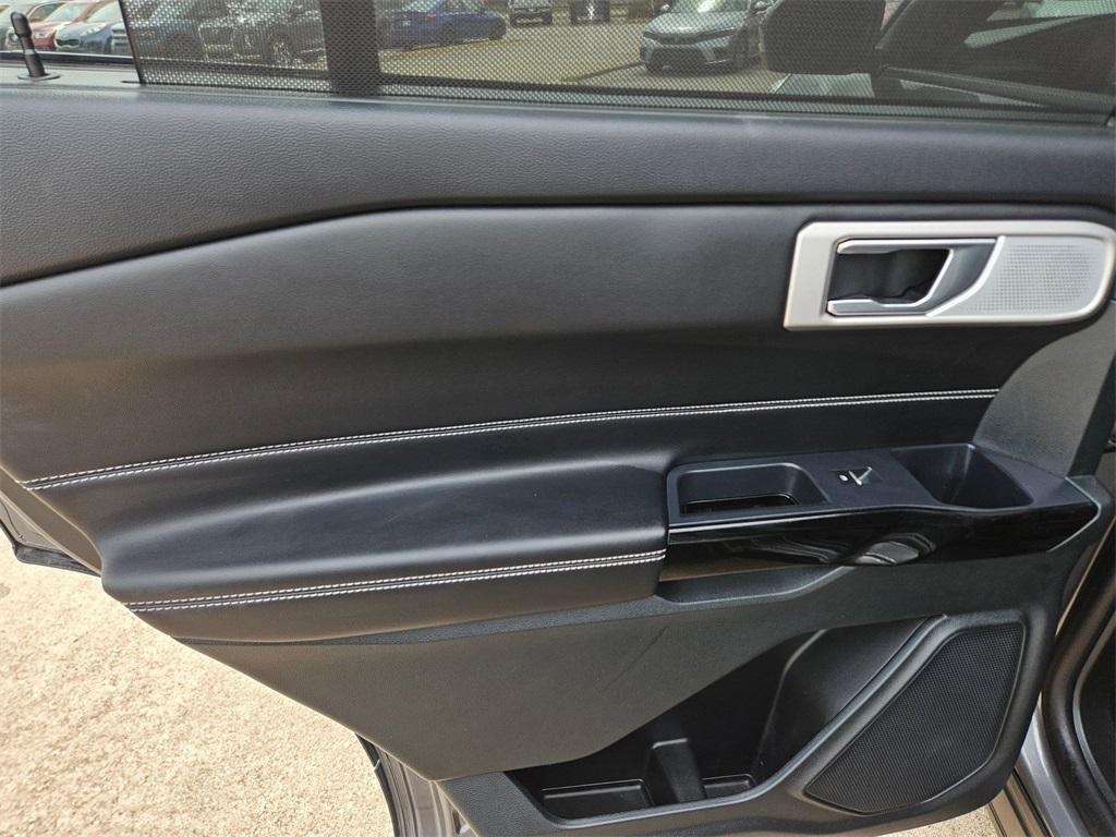 used 2024 Ford Explorer car, priced at $40,000