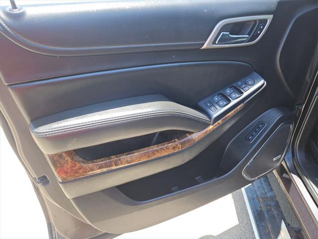 used 2015 GMC Yukon XL car, priced at $19,700