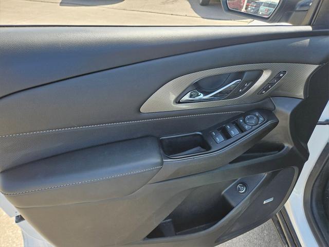 used 2023 Chevrolet Traverse car, priced at $35,000