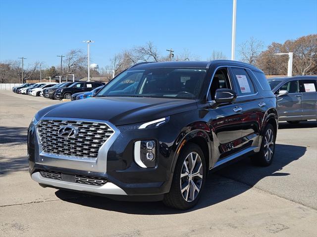 used 2022 Hyundai Palisade car, priced at $27,000