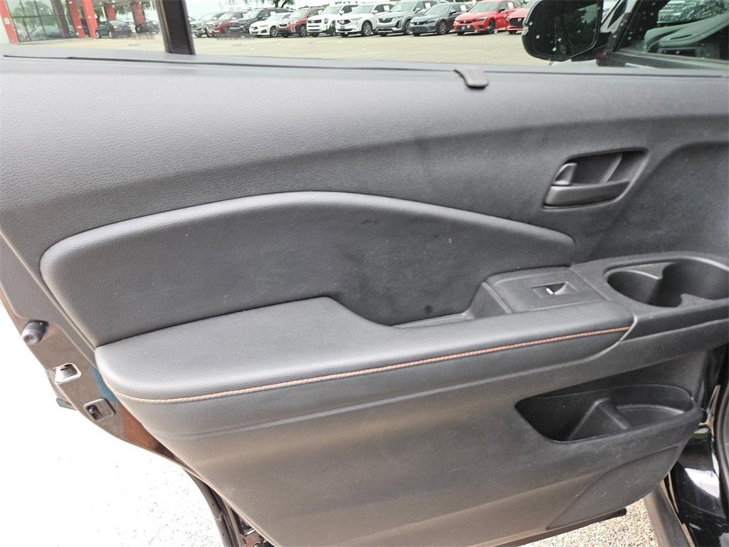 used 2022 Honda Pilot car, priced at $29,000