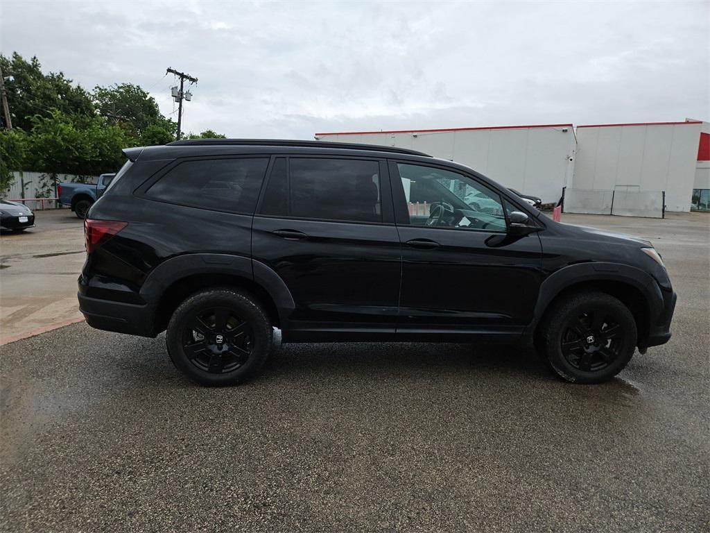 used 2022 Honda Pilot car, priced at $29,000