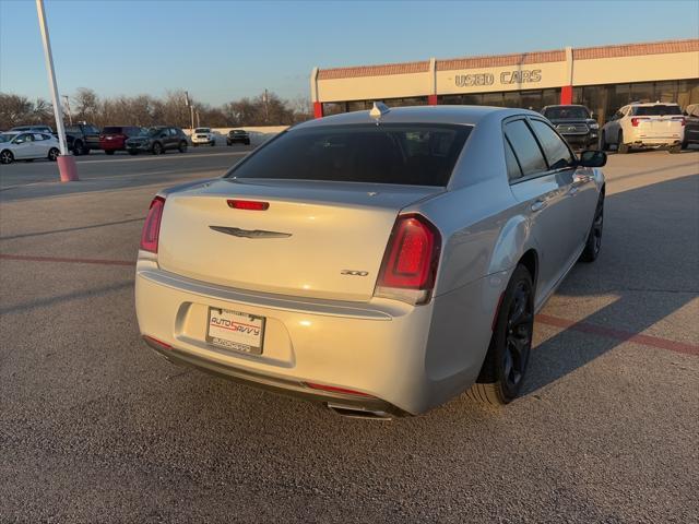 used 2022 Chrysler 300 car, priced at $21,400