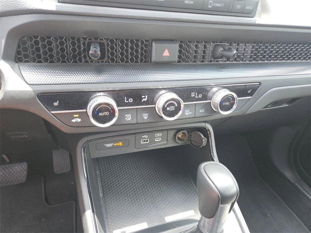 used 2024 Honda CR-V Hybrid car, priced at $28,500