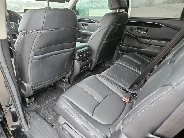 used 2025 Honda Pilot car, priced at $36,000