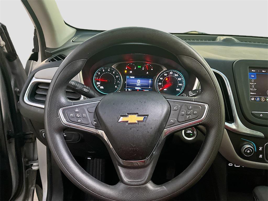 used 2022 Chevrolet Equinox car, priced at $17,700