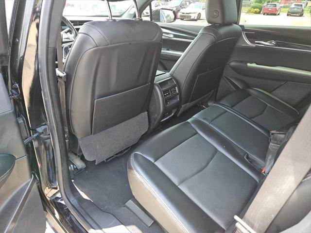 used 2021 Cadillac XT5 car, priced at $29,500