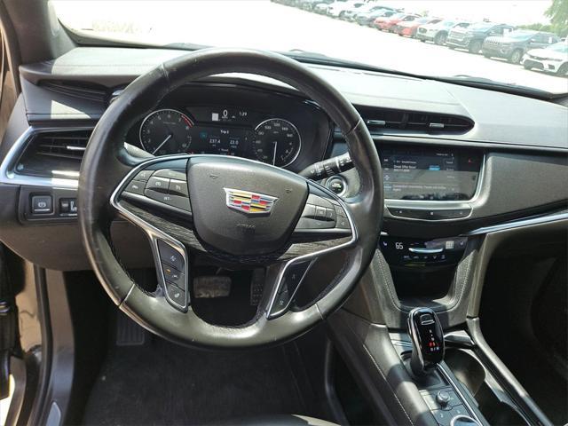 used 2021 Cadillac XT5 car, priced at $29,500