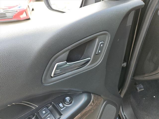 used 2022 GMC Canyon car, priced at $29,200
