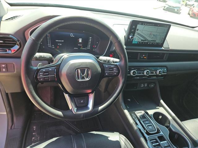 used 2025 Honda Pilot car, priced at $42,000