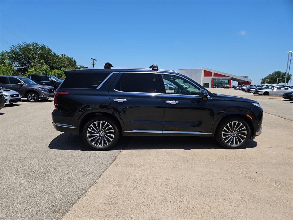 used 2024 Hyundai Palisade car, priced at $36,900